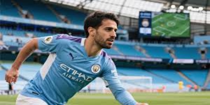 战术意义：贝博体育解析杰拉德的中场拼图-贝博体育