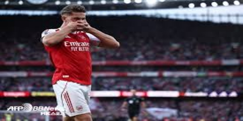 离任背后的深层信号：贝博体育视角-贝博体育