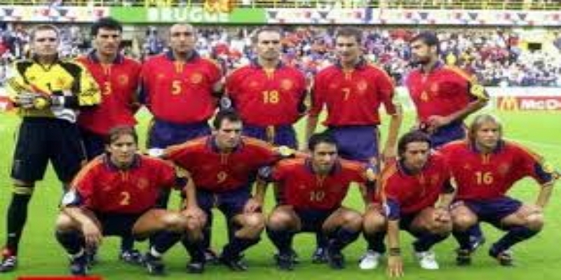 功勋主帅转身离去，贝博体育回顾八年辉煌  - 贝博体育