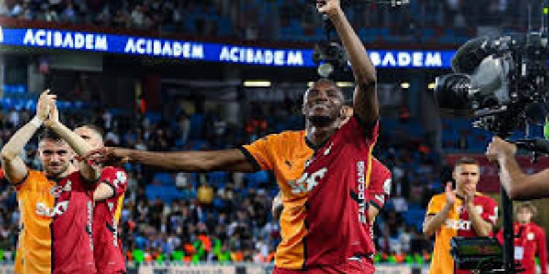 欧联杯巅峰对话：英超速度 vs 意甲冲击-贝博体育